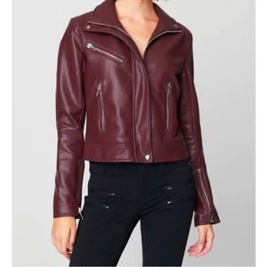 NEW w/tags!!! Cool looking faux leather jacket